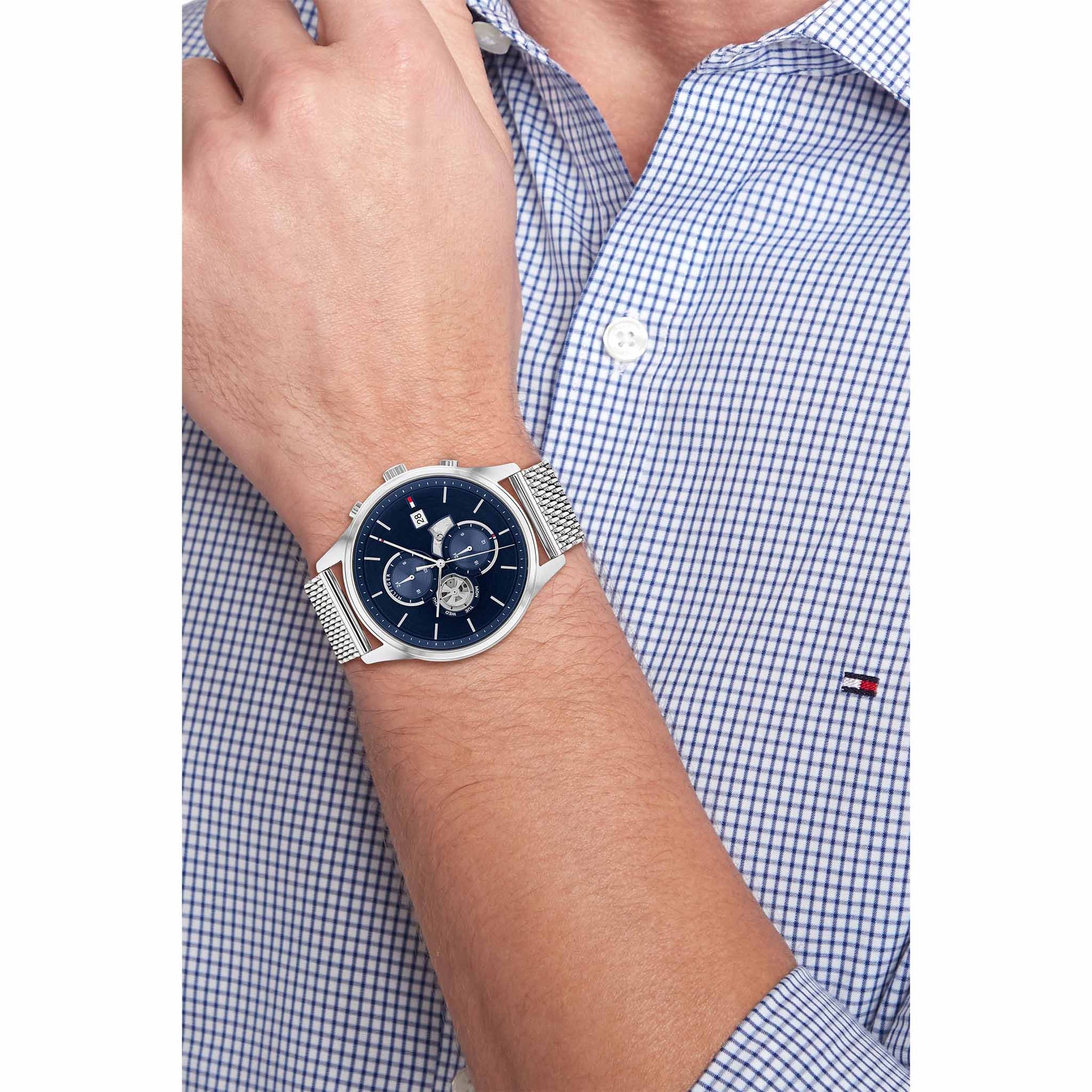 Tommy Hilfiger Weston Chronograph Blue Dial Silver Mesh Bracelet Watch For Men - 1710504