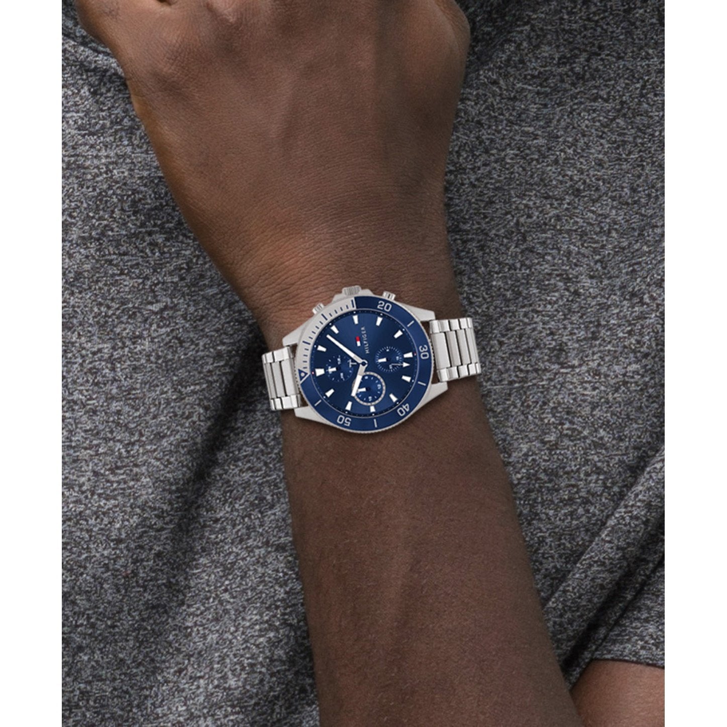 Tommy Hilfiger Larson Chronograph Blue Dial Silver Steel Strap Watch For Men - 1791917