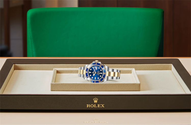 Rolex Submariner Date Oyster 41mm Blue Dial Two Tone Oyster Steel Yellow Gold Strap Watch for Men - M126613LB-0002