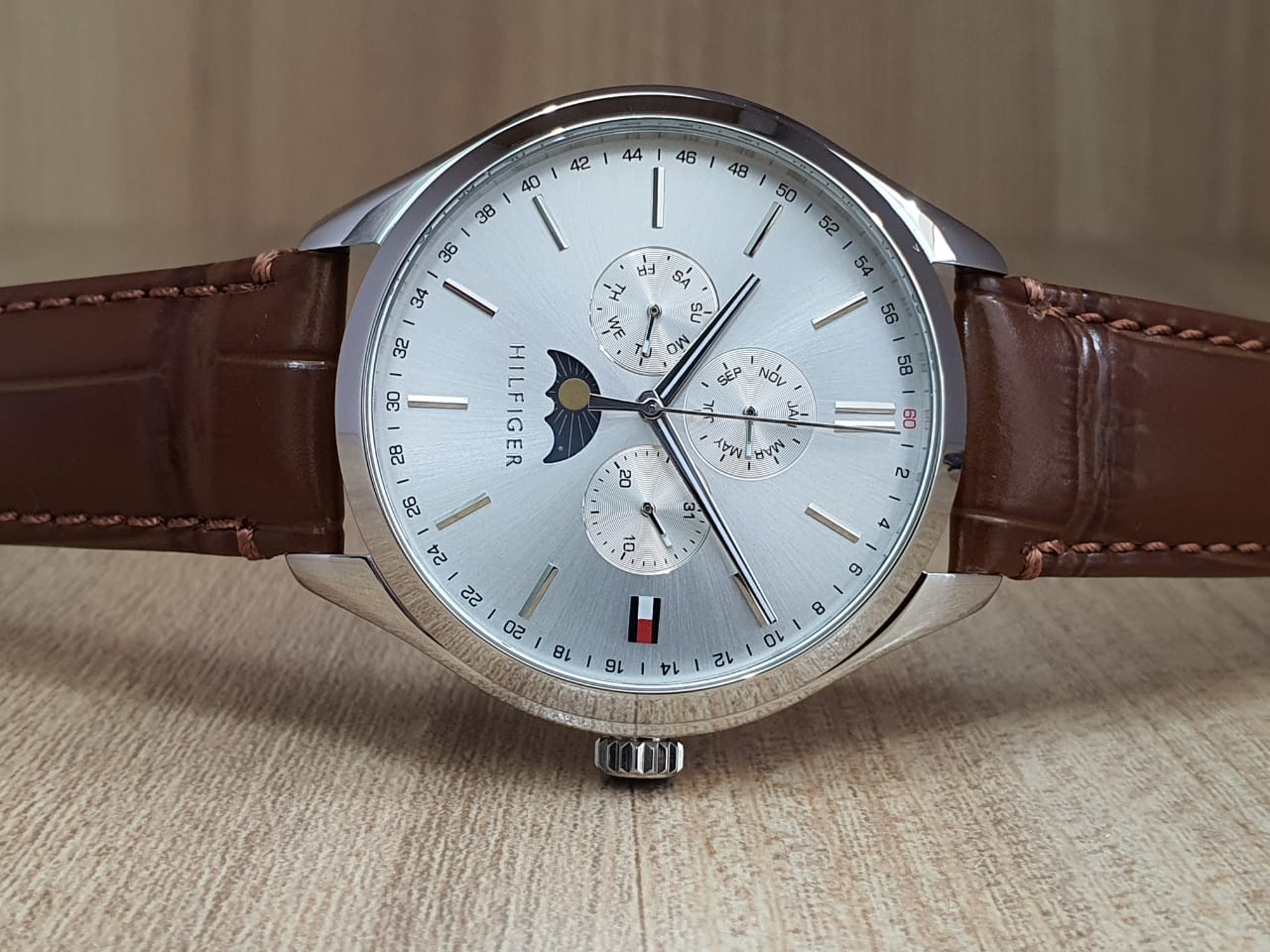 Tommy Hilfiger Oliver Quartz White Dial Brown Leather Strap Watch for Men - 1791304