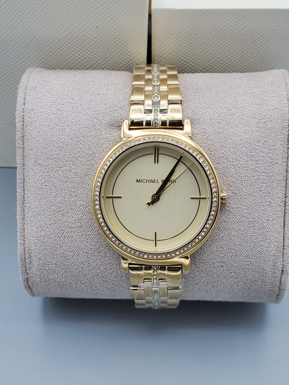 Michael Kors Cinthia Quartz Gold Dial Gold Steel Strap Watch For Women - MK3681