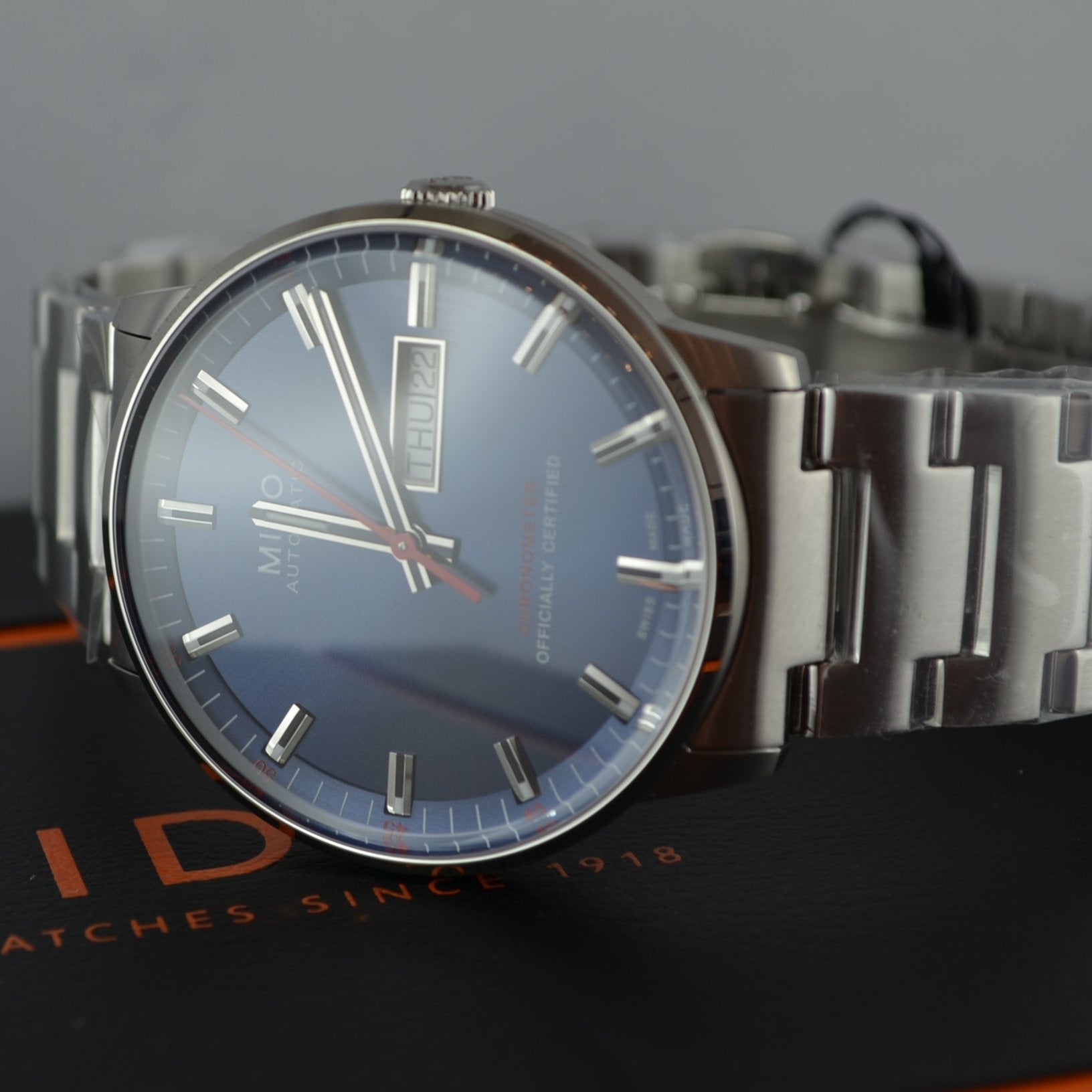 Mido Commander II Automatic Chronometer Blue Dial Silver Steel Strap Watch For Men - M021.431.11.041.00