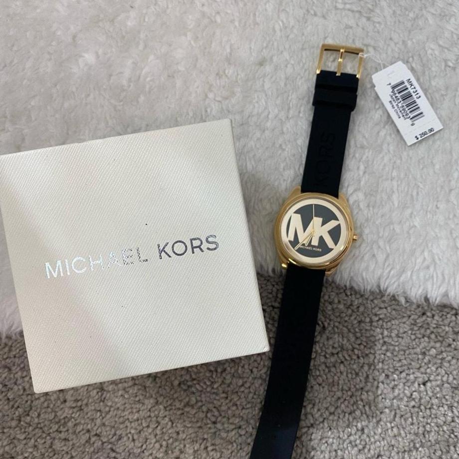 Michael Kors Janelle Quartz Black Dial Black Rubber Strap Watch For Women - MK7313