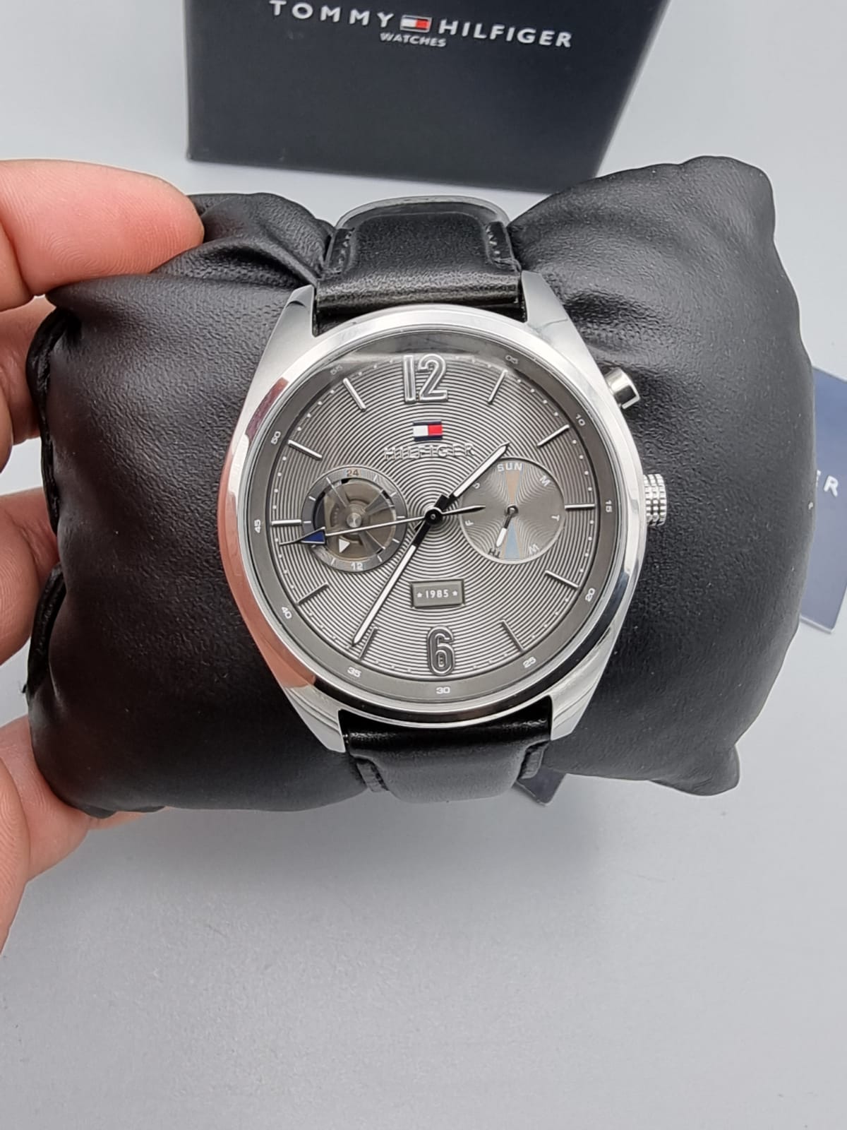 Tommy Hilfiger Deacan Grey Dial Black Leather Strap Watch for Men - 1791548