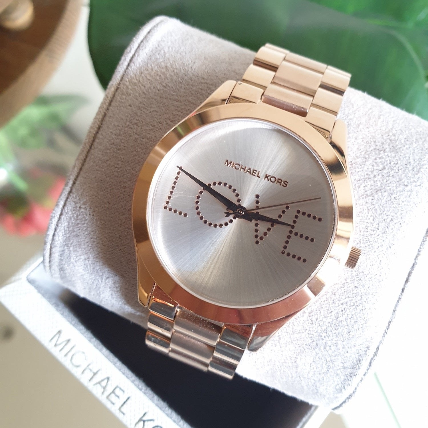 Michael Kors Slim Runway White Dial Rose Gold Steel Strap Watch For Women - MK3804