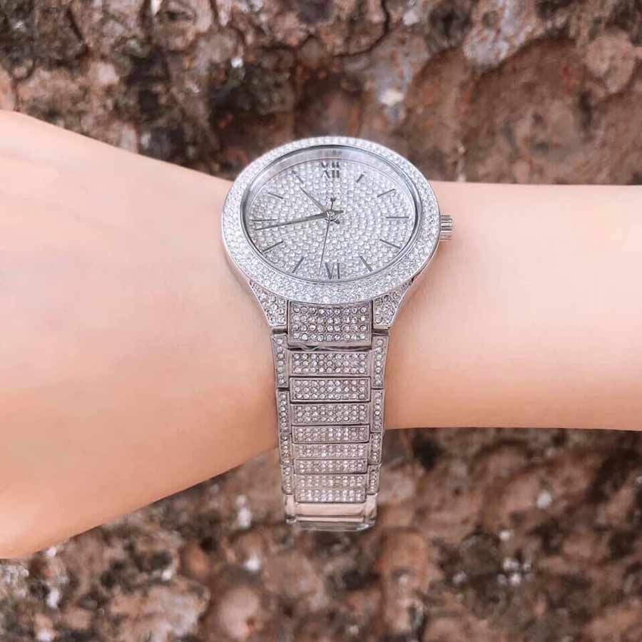 Michael Kors Kerry Crystal Pave Silver Dial Silver Steel Strap Watch For Women - MK3359