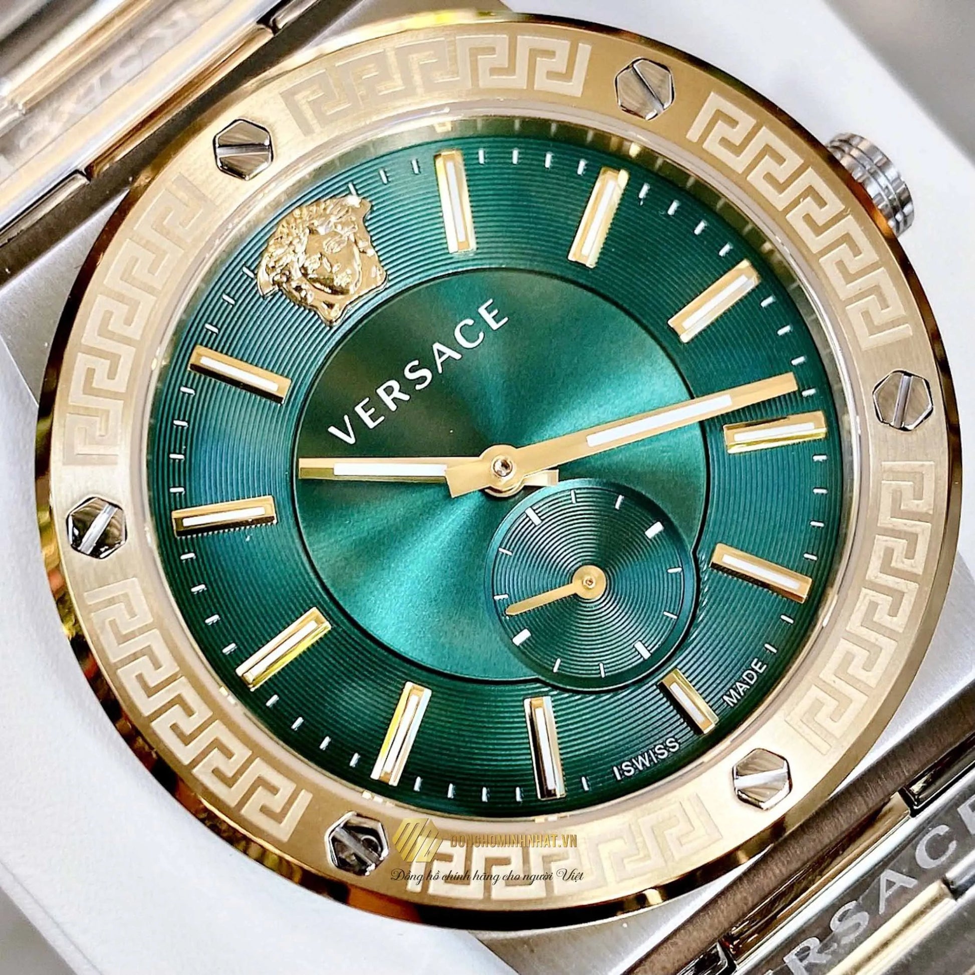 Versace Hellenyium Quartz Green Dial Silver Steel Strap Watch For Men - VEVK00420