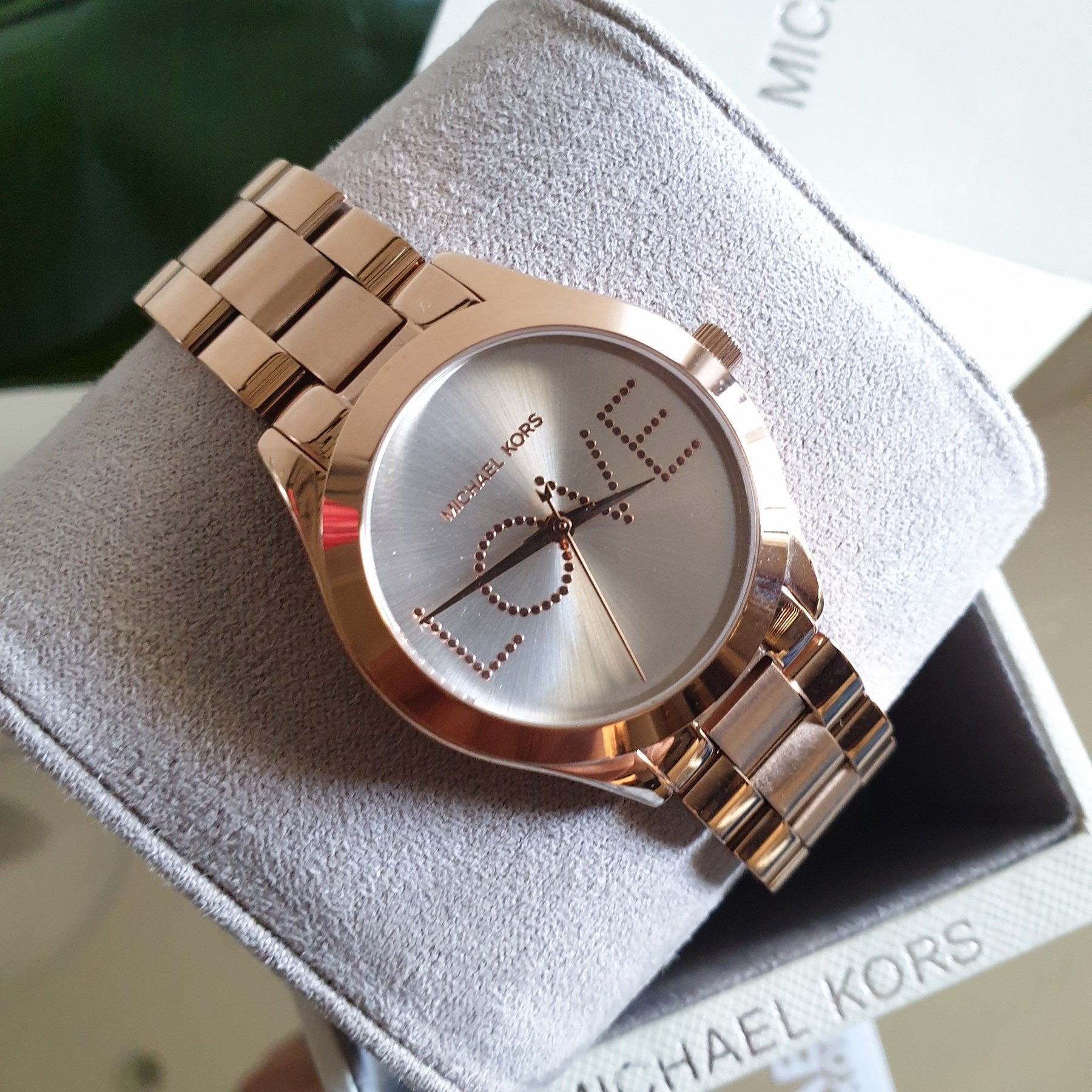 Michael Kors Slim Runway White Dial Rose Gold Steel Strap Watch For Women - MK3804