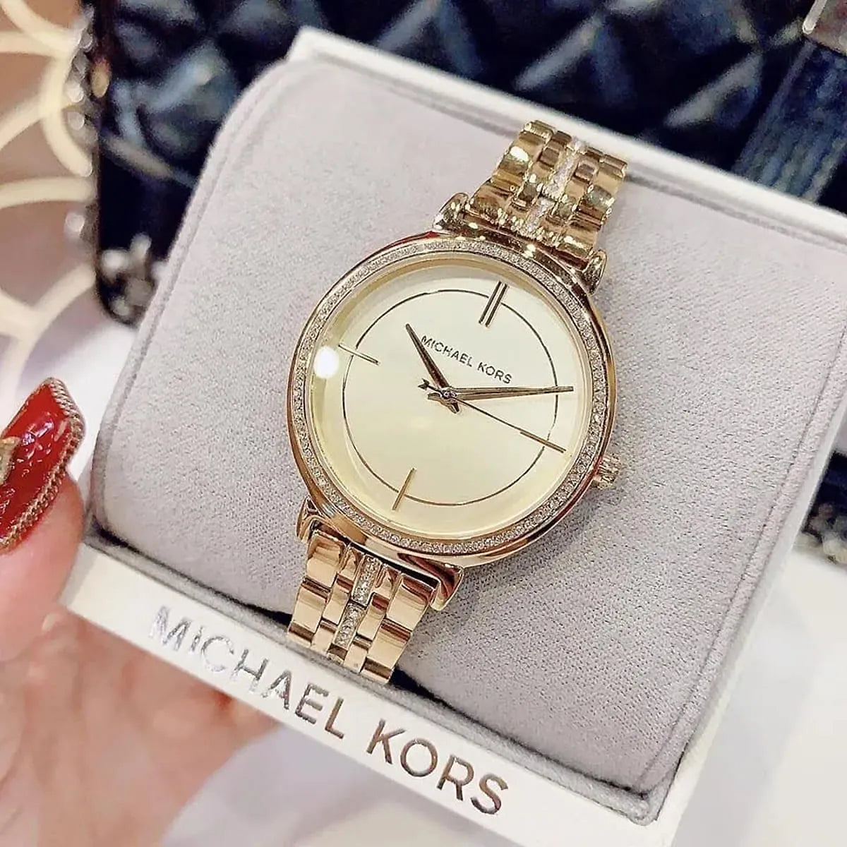 Michael Kors Cinthia Quartz Gold Dial Gold Steel Strap Watch For Women - MK3681