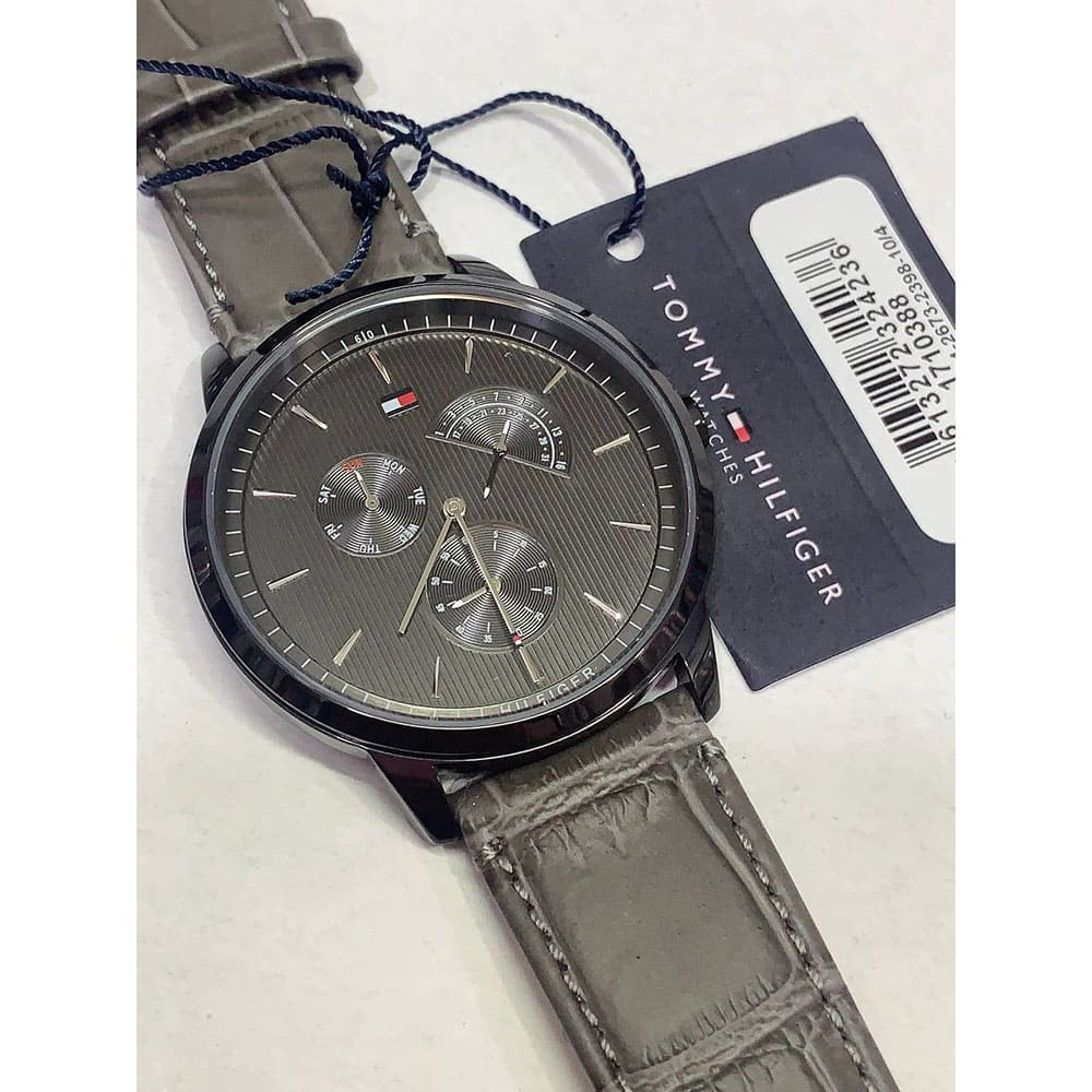 Tommy Hilfiger Brad Chronograph Quartz Grey Dial Grey Leather Strap Watch For Men - 1710388