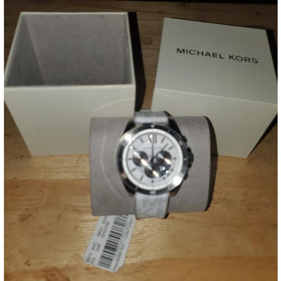 Michael Kors Brecken Chronograph Silver Dial White Leather Strap Watch For Men - MK8949