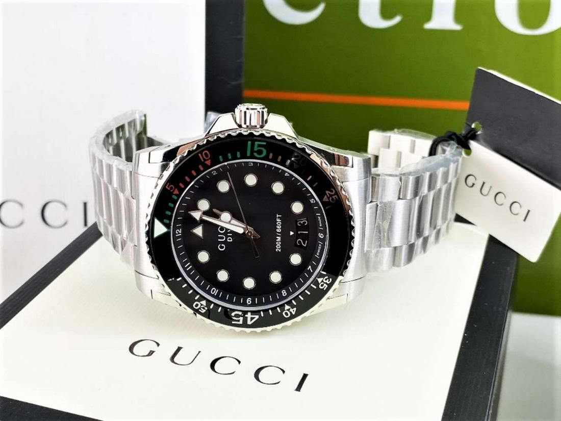 Gucci Dive Quartz Black Dial Silver Steel Strap Watch For Men - YA136208