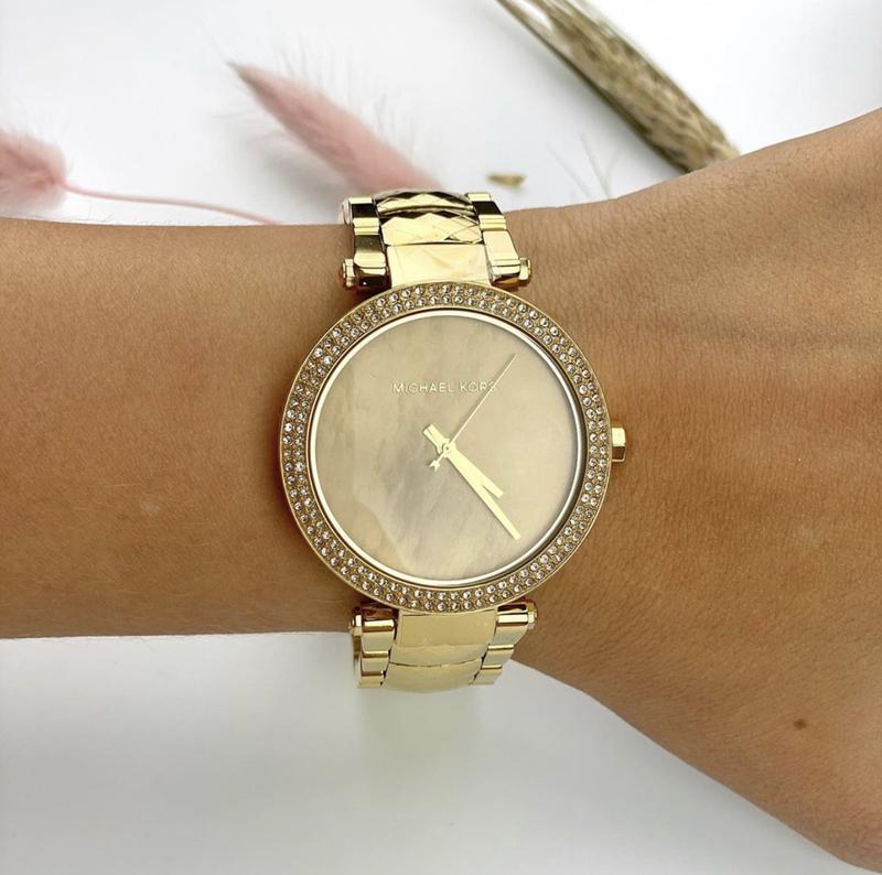 Michael Kors Parker Gold Mother of Pearl Dial Gold Steel Strap Watch for Women - MK6425