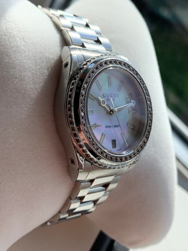 Gucci Dive Mother of Pearl Dial Diamonds Watch For Women - YA136406