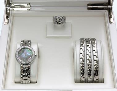 Tag Heuer Link Diamonds Trilogy Cameron Diaz Quartz Mother of Pearl Dial Silver Steel Strap Watch for Women - WAT1419.BA0954