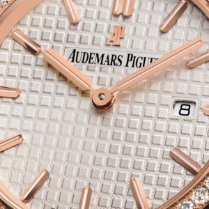 Audemars Piguet Royal Oak Quartz White Dial Rose Gold Steel Strap Watch for Women - 67651OR.ZZ.1261OR.01