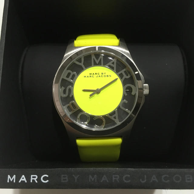 Marc Jacobs Henry Skeleton Neon Yellow Dial Leather Strap Watch for Women - MBM1242