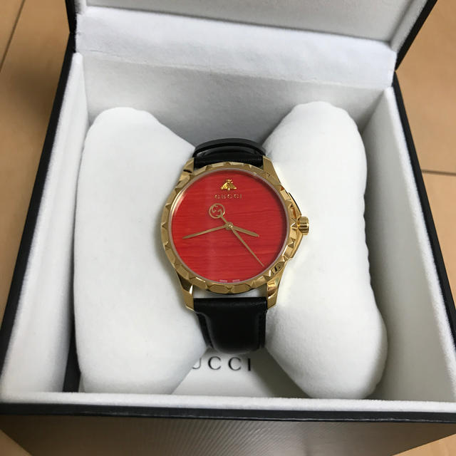 Gucci G Timeless Quartz Red Dial Black Leather Strap Watch For Men - YA126464