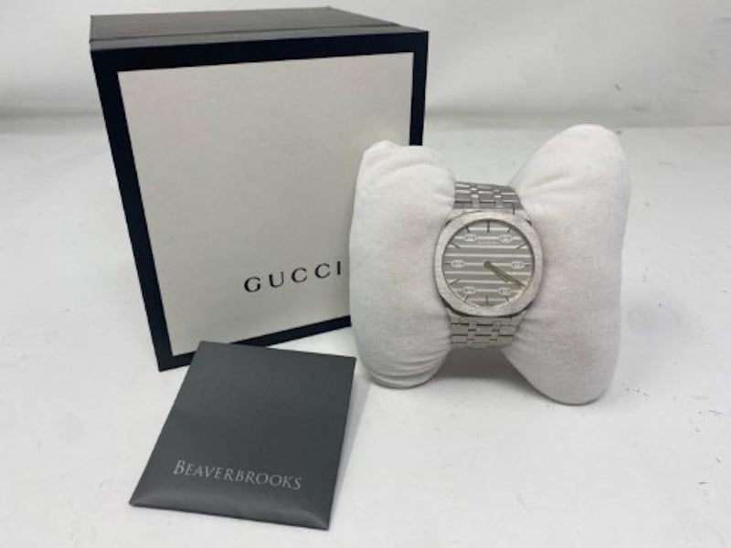 Gucci 25H Quartz Silver Dial Silver Steel Strap Unisex Watch - YA163407