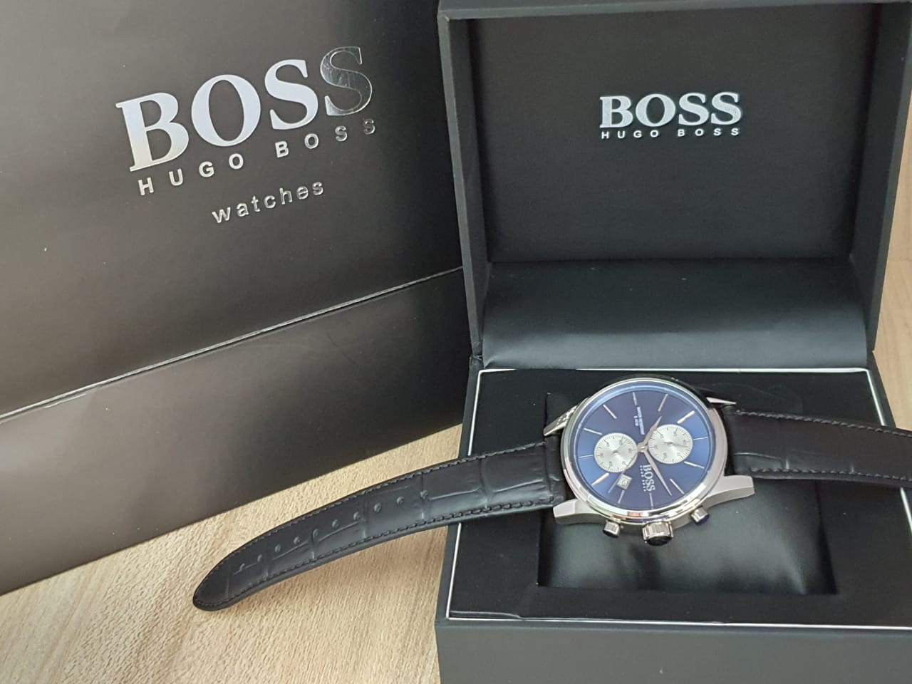 Hugo Boss Jet Chronograph Blue Dial Black Leather Strap Watch for Men - 1513283