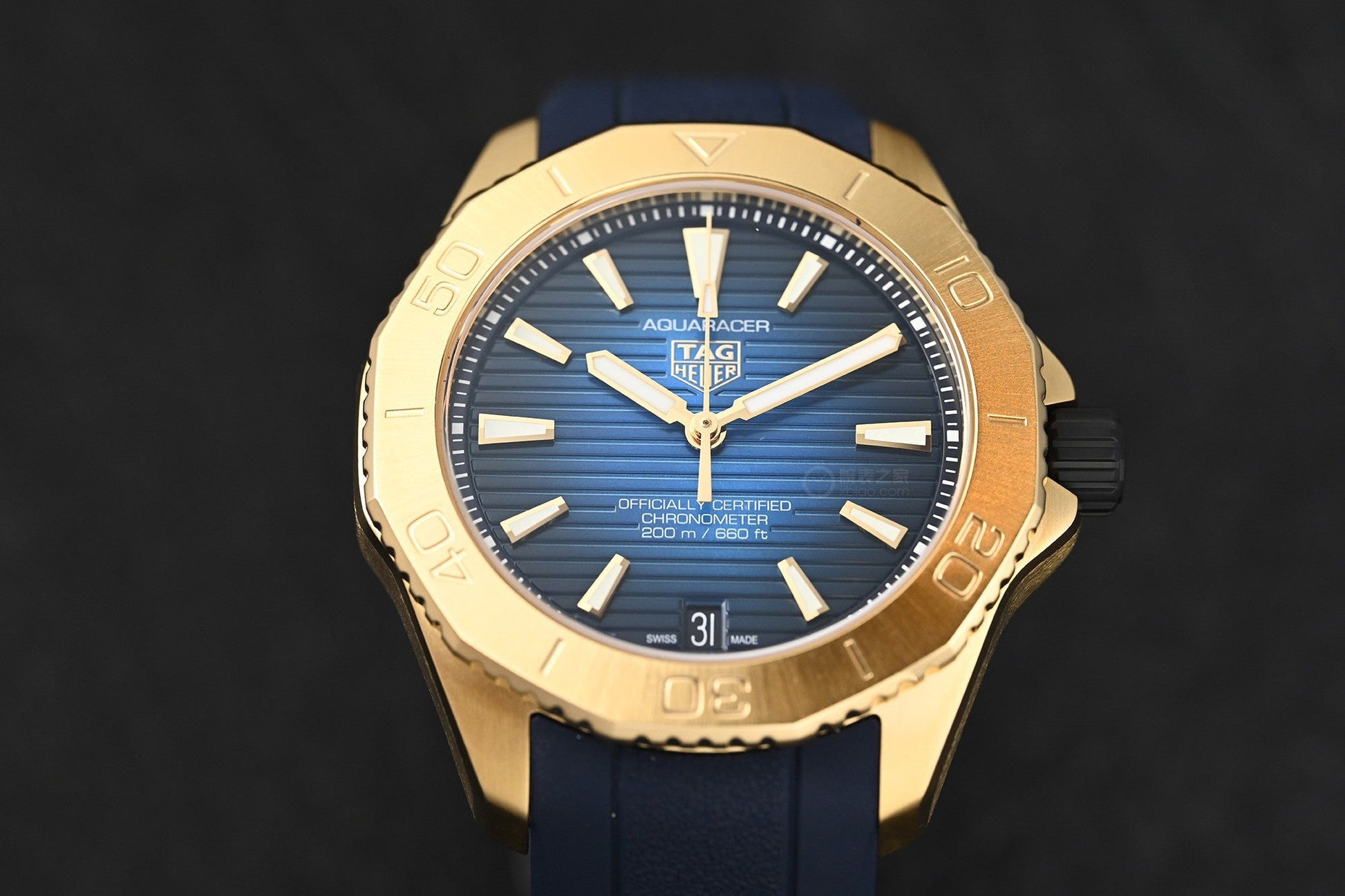 Tag Heuer Aquaracer Professional 200 Automatic 18K Yellow Gold Blue Dial Blue Rubber Strap Watch for Men - WBP5152.FT6210