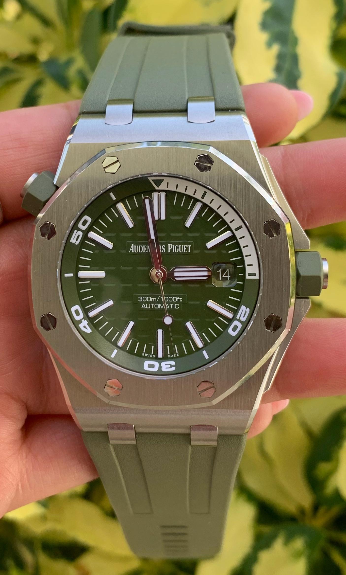 Audemars Piguet Royal Oak Offshore Diver Green Dial Green Rubber Strap Watch for Men - 15710ST.OO.A052CA.01