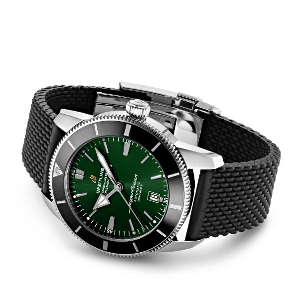 Breitling Superocean Heritage B20 Automatic 46 Green Dial Black Mesh Bracelet Watch for Men - AB2020121L1S1