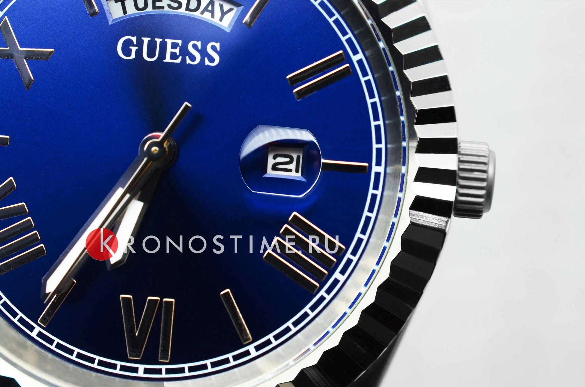 Guess Connoisseur Blue Dial Silver Steel Strap Watch for Men - GW0265G7