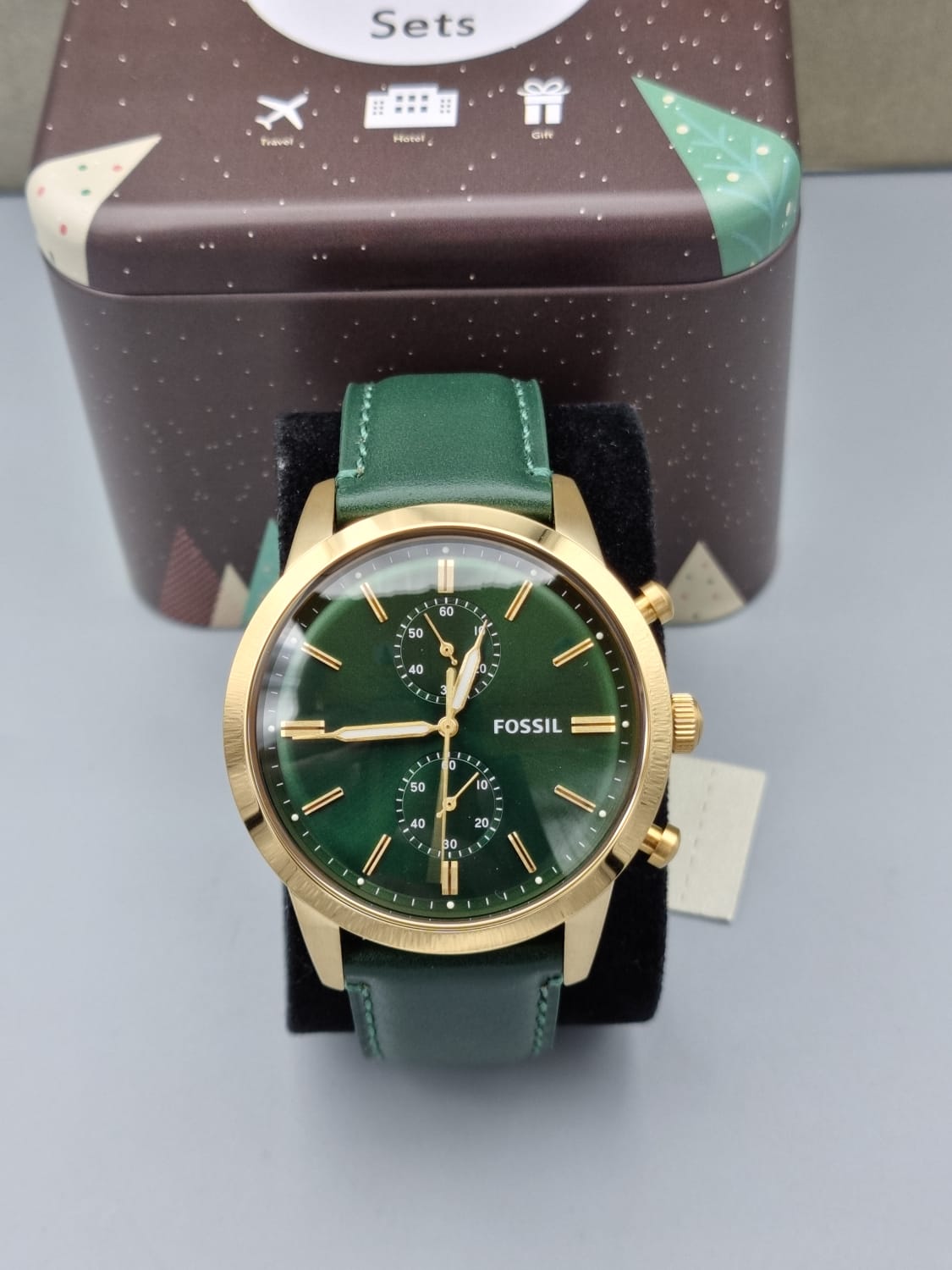 Fossil Townsman Chronograph Green Dial Green Leather Strap Watch for Men - FS5599