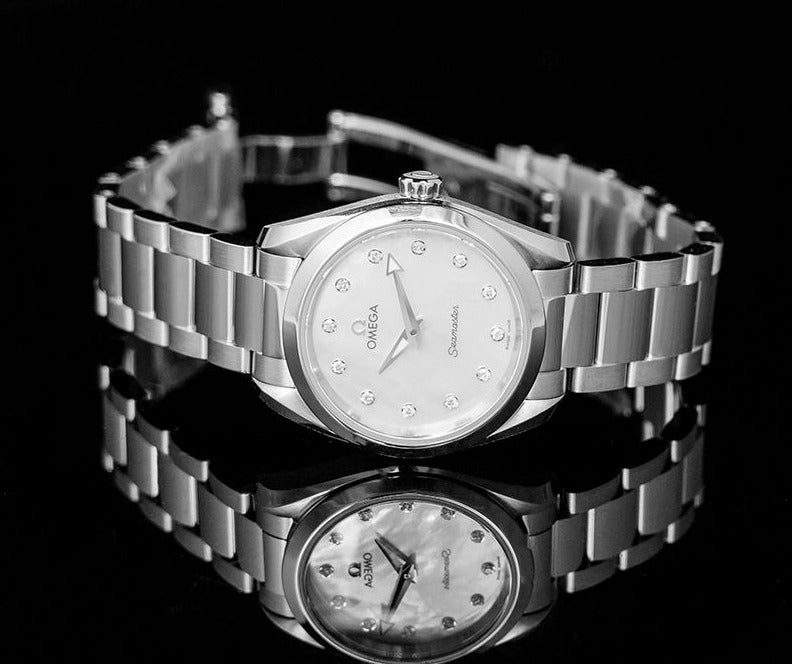 Omega Seamaster Aqua Terra Quartz Diamonds Mother of Pearl Dial Silver Steel Strap Watch for Women - 220.10.28.60.55.001
