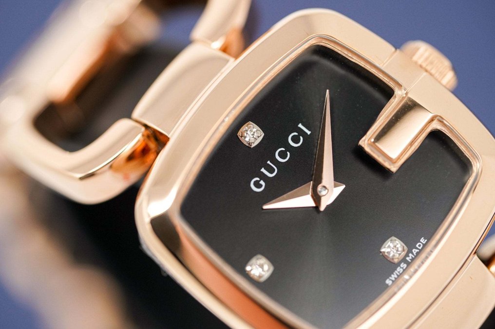 Gucci G Ladies Quartz Diamonds Black Dial Rose Gold Steel Strap Watch For Women - YA125512