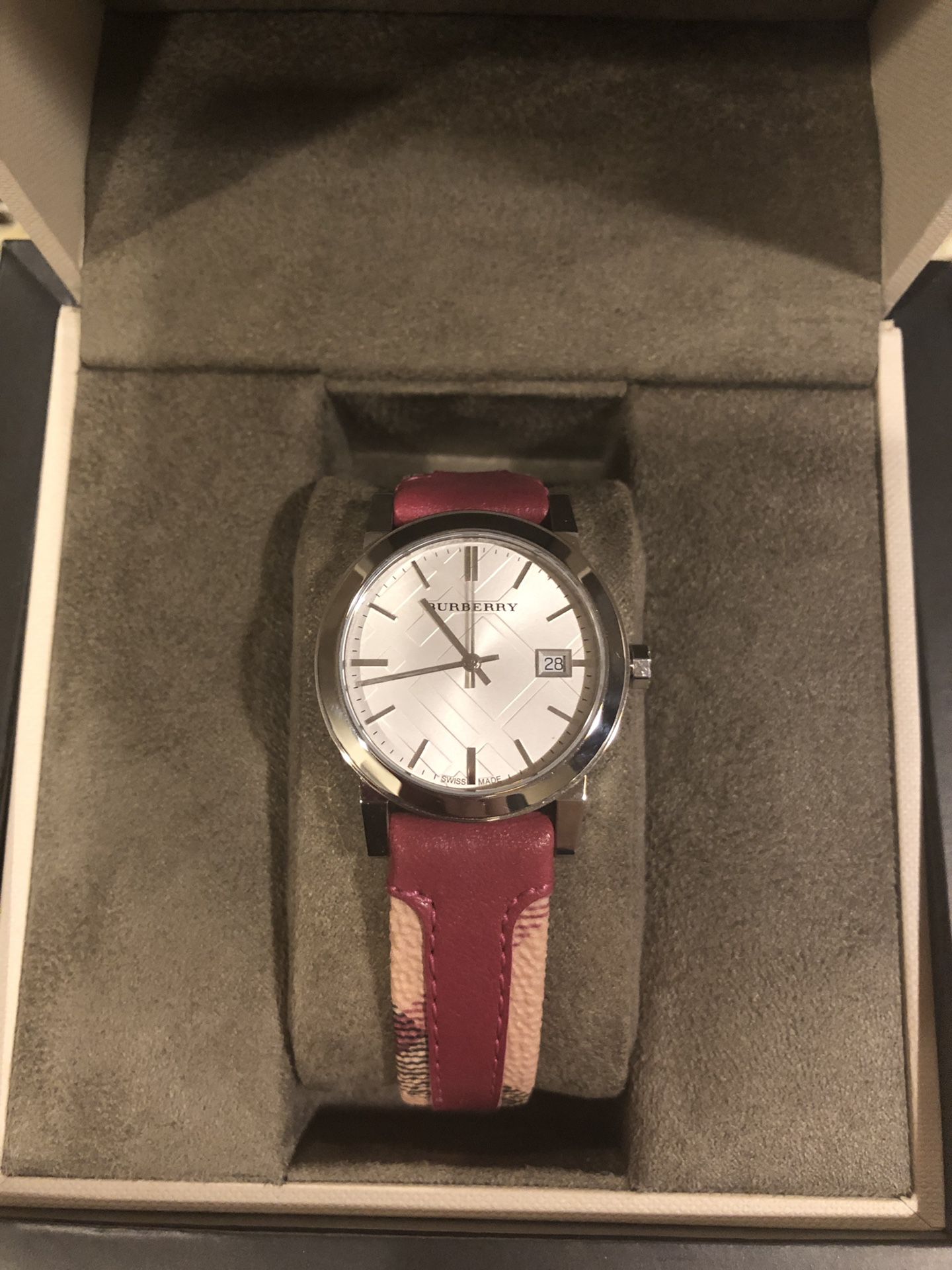 Burberry The City White Dial Pink Haymarket Leather Strap Watch for Women - BU9149