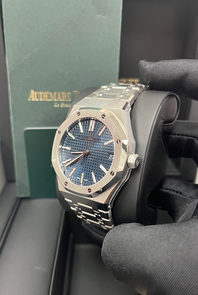 Audemars Piguet Royal Oak 50th Anniversary Automatic Blue Dial Silver Steel Strap Watch for Men - 15510ST.OO.1320ST.01