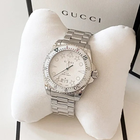 Gucci Dive Quartz White Dial Silver Steel Strap Watch For Men - YA136336