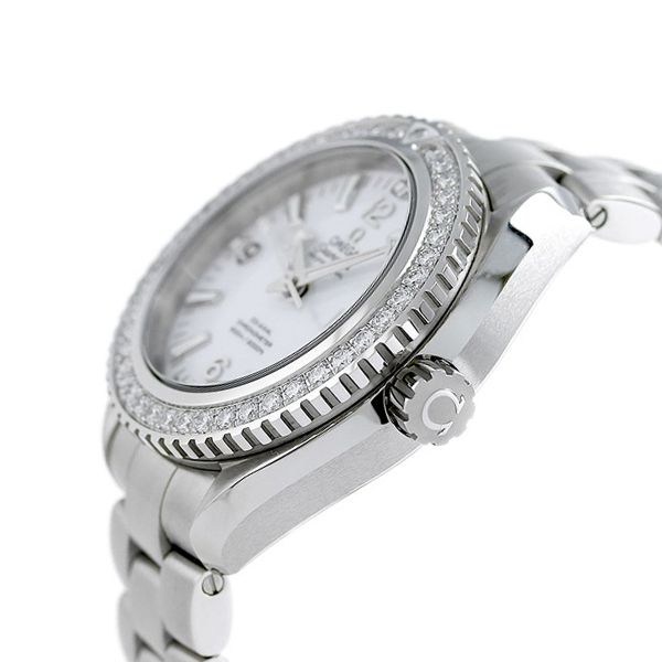 Gucci Dive Mother of Pearl Dial Diamonds Watch For Women - YA136406