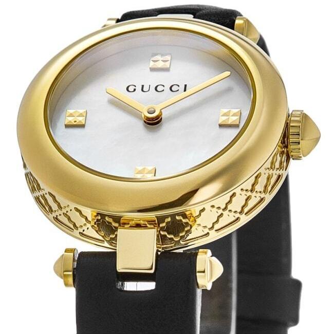 Gucci Diamantissima Mother of Pearl Dial Black Leather Strap Watch For Women - YA141505