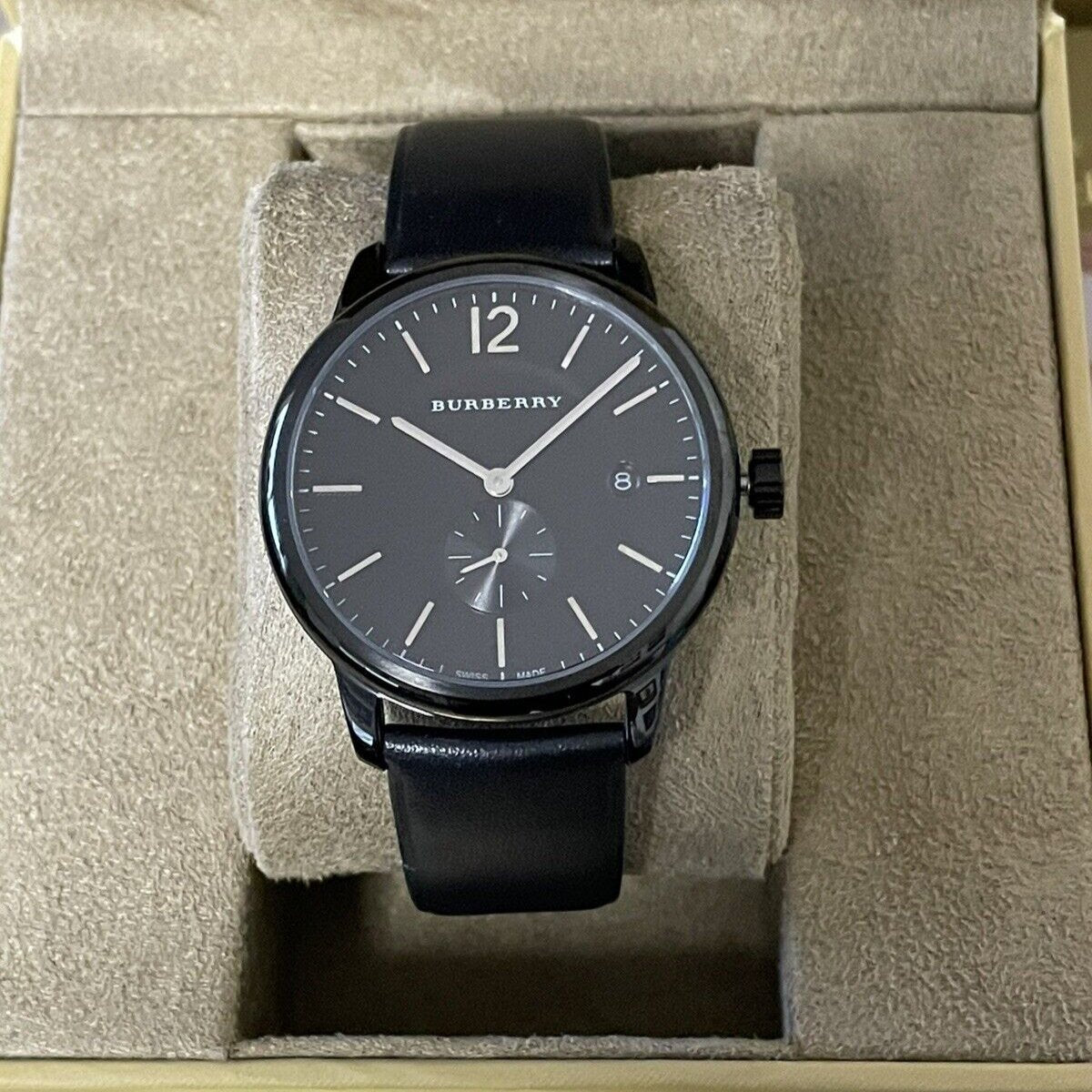 Burberry The Classic Black Dial Black Leather Strap Watch for Men - BU10003