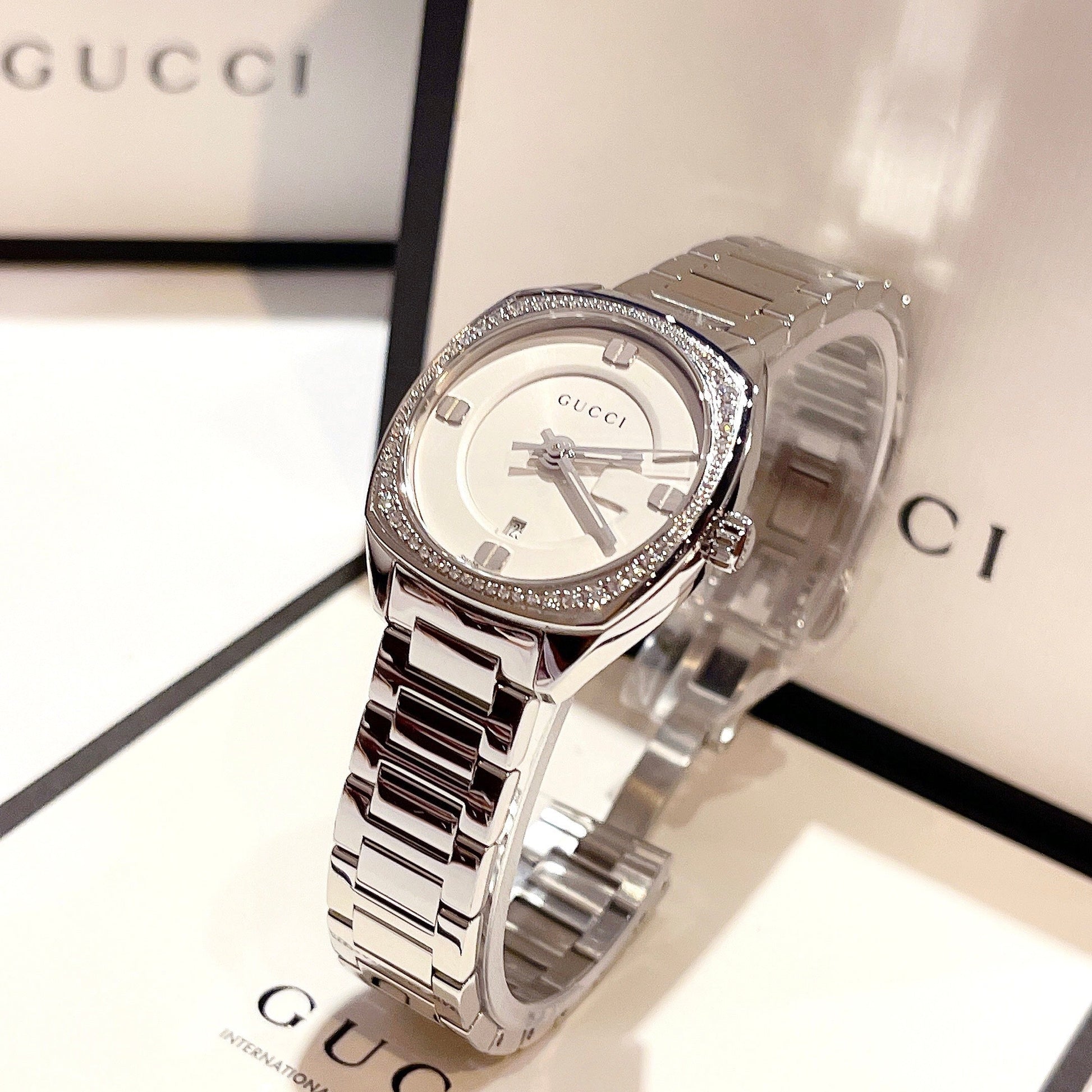 Gucci G Frame White Dial Stainless Steel Diamond Watch For Women - YA142506